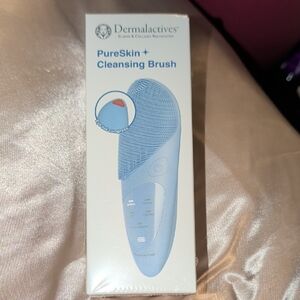 Dermalactives PureSkin Cleansing Brush in Blue